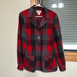 Beautiful Pendleton Plaid Jacket! Large.